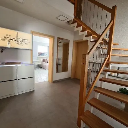 Проживание в семье Schoenes Zimmer In Einfamilienhaus In Ruhiger Lage