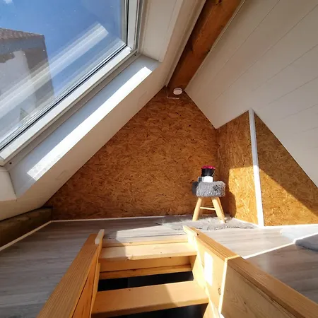 2-zimmer-apartment Mit Kueche Und Bad Im In Ortsrandlage * Ober-Ramstadt