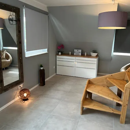 2-zimmer-apartment Mit Kueche Und Bad Im In Ortsrandlage Quarto em Acomodações Particulares