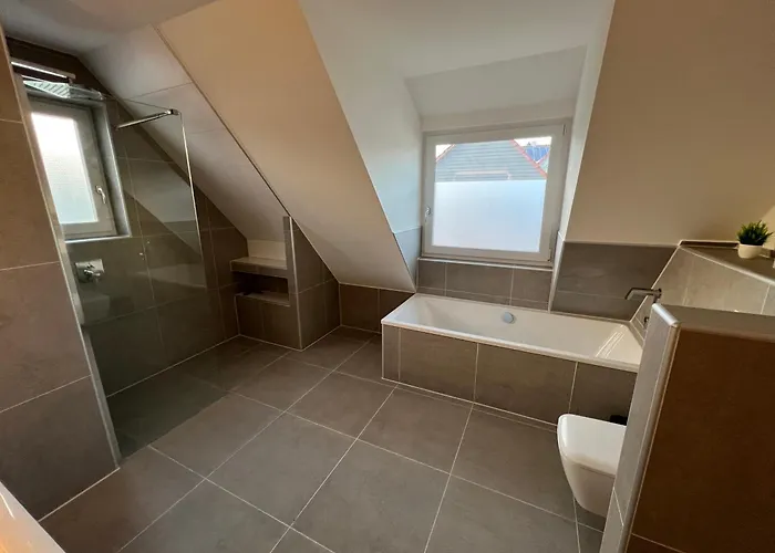 2-zimmer-apartment Mit Küche Und Bad Im In Ortsrandlage Privatunterkunft *