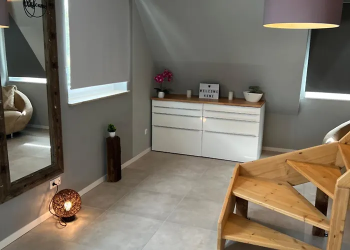 2-zimmer-apartment Mit Küche Und Bad Im In Ortsrandlage Privatunterkunft